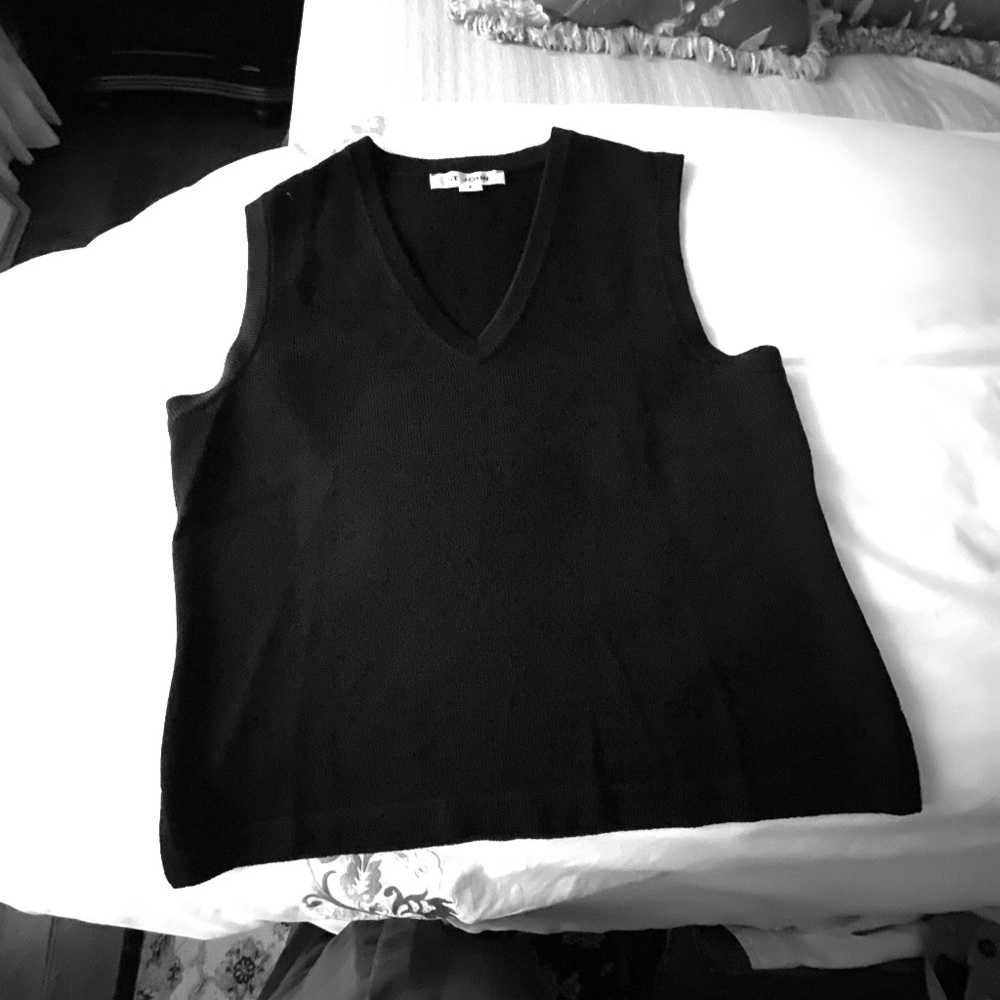 St John V Neck top